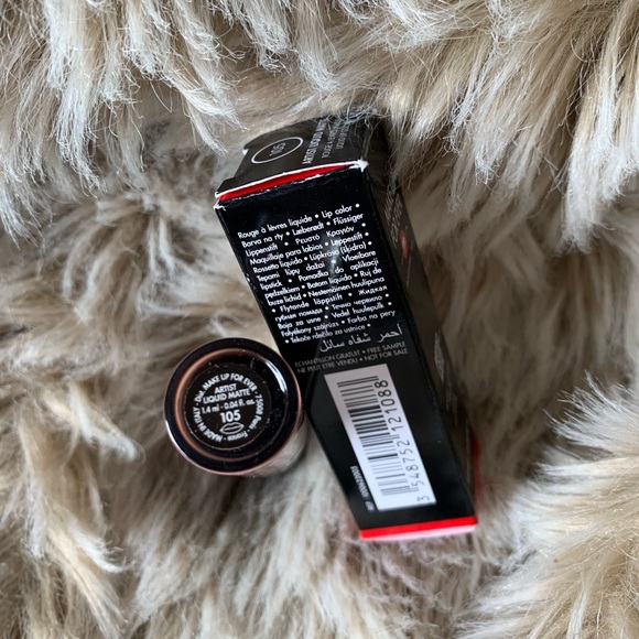 Choose a FREE Lipstick with Purchase! - Picture 13 of 14